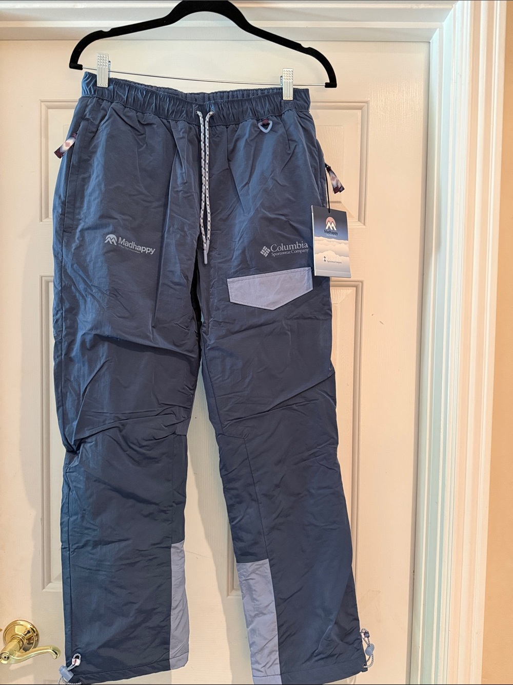 Mad Happy x Columbia Men’s Navy Outdoor Pants - Columbia small NWT